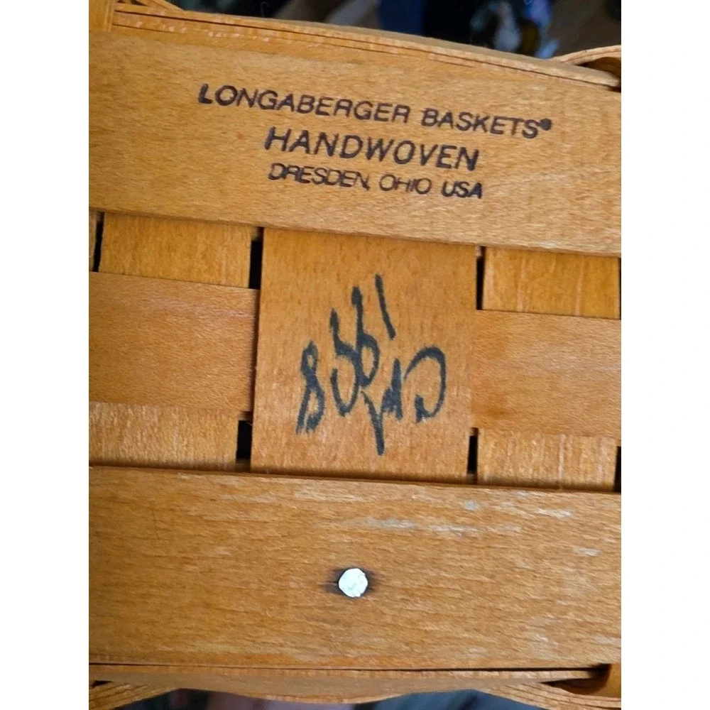 1998 Longaberger Collectors Club Membership Basket Liner, '98-'02 Member Tags